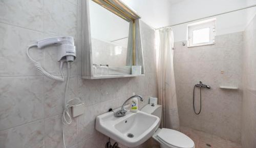 One-Bedroom Apartment with Garden View (3 Adults)