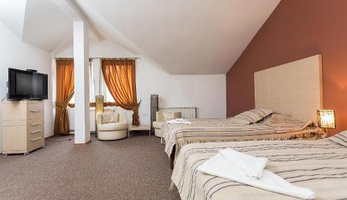 Deluxe Double Room with Two Double Beds
