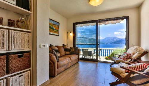 Two-Bedroom Apartment with Sea View