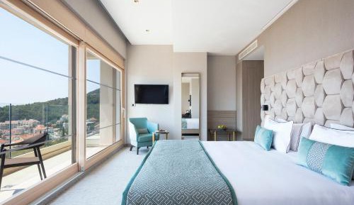 Premium Sea View Room