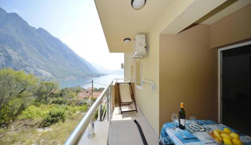 Apartment with Sea View