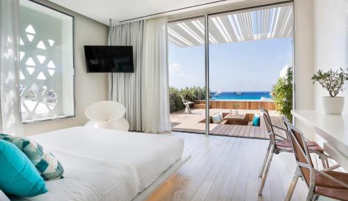 Dream Suite with Private Pool and Sea View