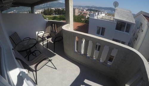 Studio with Sea View