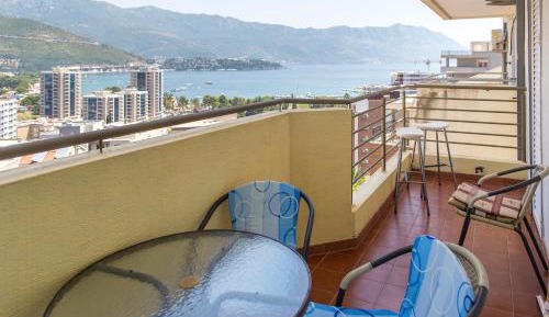 Apartment with Sea View