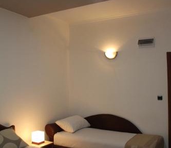 Studio with Terrace (2 Adults)