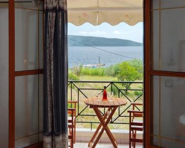 Double Room with Balcony and Sea View