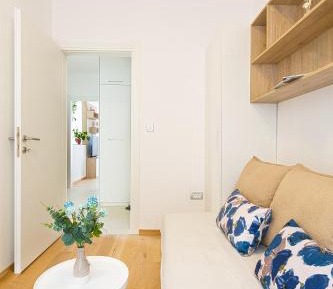 Apartment with Partial Sea View