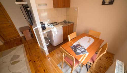 One-Bedroom Apartment with Terrace