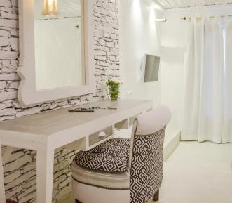 Deluxe Room with Sea View