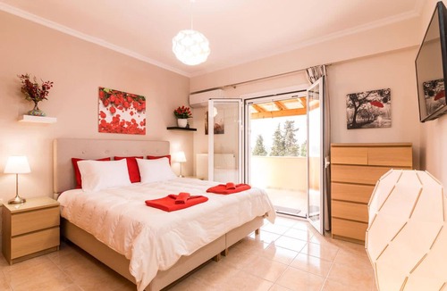 Alepou Hotel | Rarakos Houses