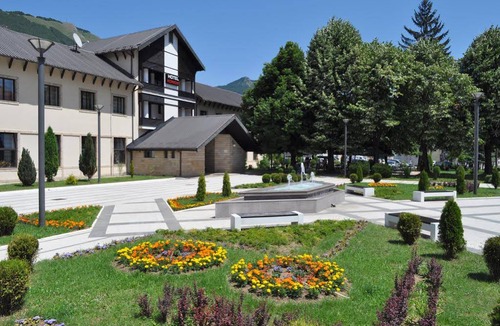 Andrijevica Hotel | Hotel Komovi