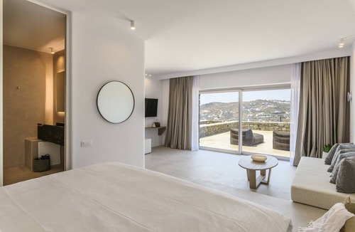Mykonos House | Muro Suites