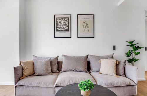 Thessaloniki Apartment | Sanders Arch - Darling 1-bdr Apt w Balcony