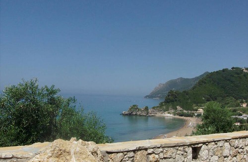 Parelia Apartment | Studio Apartment With Adult and Children's Pool and sea View - Pelekas Beach