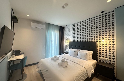 Thessaloniki House | Urban Elephant Suites