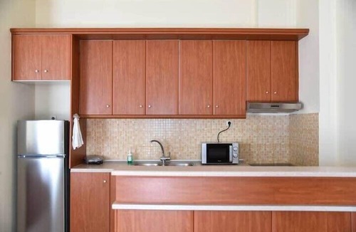 Nees Pagases Apartment | Lucky's Homes - Sunny Beachfront Suite