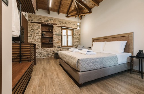 Pikoulianika House | Acropolis Mystra Guesthouse