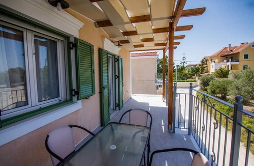 Minia Villa | Villa Elpida at Minies
