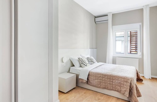 Sykies Apartment | Sanders New Town - Adorable 1-bdr Apt w Balcony