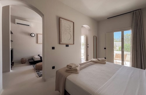 Koufonisia Hotel | Utopia Hotel