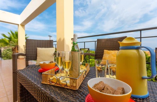 Skala Villa | Skala Villa Yellow Large Private Pool Walk to Beach Sea Views A C Wifi - 2826