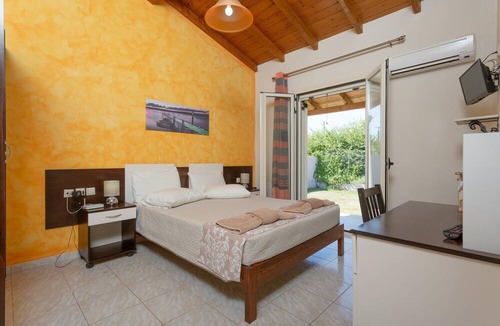 Roda Villa | Villa Popi Large Private Pool Walk to Beach A C Wifi - 2820