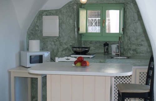 Episkopi Gonias Apartment | Mythos Traditional Stonehouse