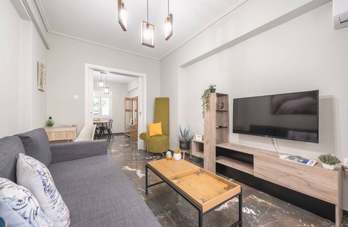 Ilisia Apartment | Stylish Suite by CloudKeys