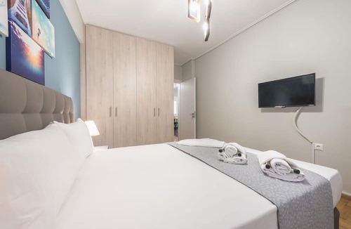 Ilisia Apartment | Stylish Suite by CloudKeys