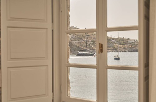 Hydra Hotel | Mandraki Beach Resort - Adults Only
