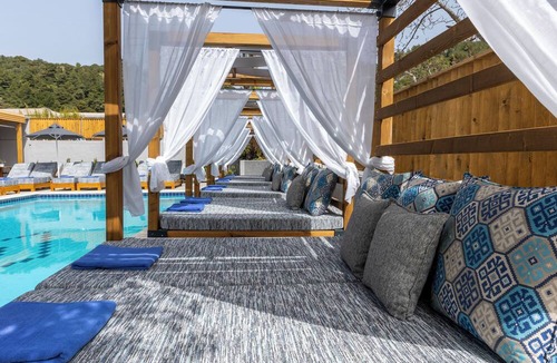 Megali Ammos Hotel | Skiathos Theros Philian Collection