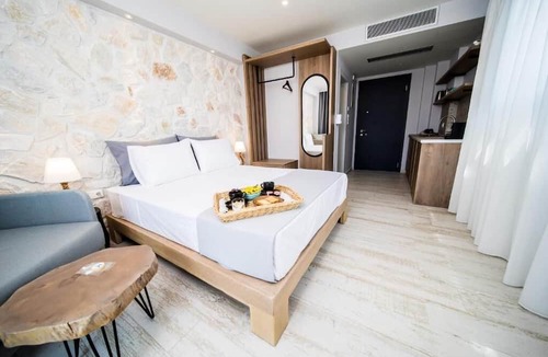 Neos Marmaras Bed & Breakfast | Kali Thea Suites