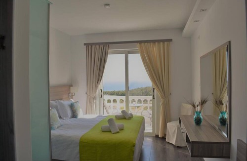 Lefkos Hotel | Lefkorama