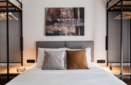 Pangrati Apartment | UPSTREET Modern Minimalist 3BD Apt-Hilton
