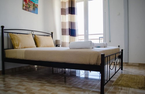 Lavrio Hotel | Nikolakakis Rooms Lavrio