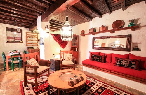 Amfikleia-Elateia Villa | Dandy on the Hill in Parnassus| Villa Pasifne - Amfikleia Village |