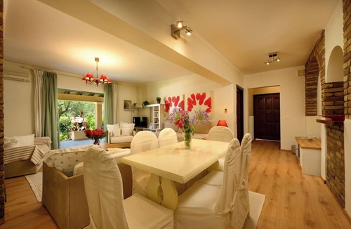 Gouvia House | Isabella Country House