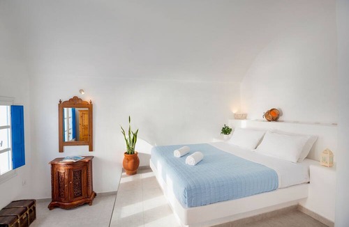 Imerovigli House | Annio Flats