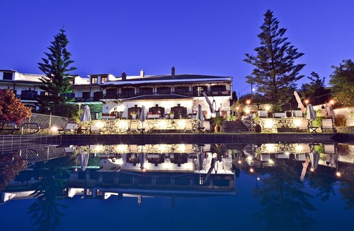 Skopelos Town Hotel | Hotel Prince Stafilos
