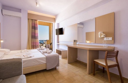Karpathos Town Hotel | Atlantis Hotel