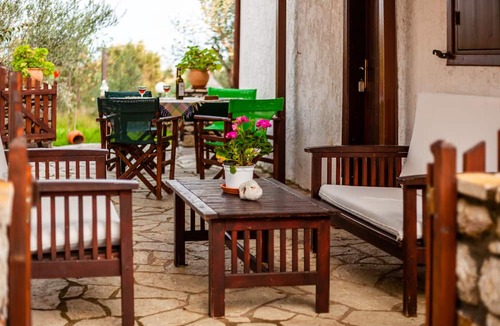 Aipeia House | The Fairytale House Seaside Retreat