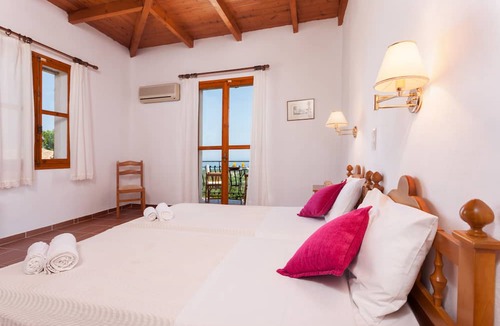 Khartata Hotel | Archontiko Maisonettes
