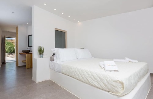 Koundouros Hotel | Anamar Kea Boutique Hotel