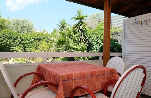 Rovies Hotel | Hotel Rovies