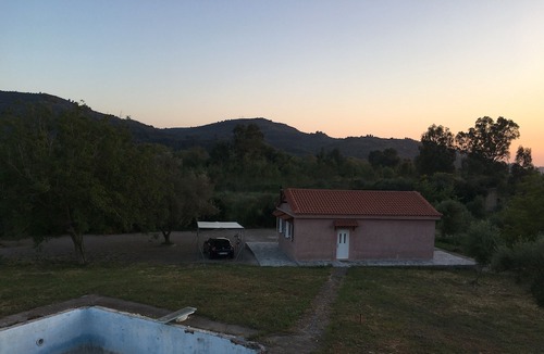 Archea Pissa Cottage | rural studio in olive grove with Olympian mountain views