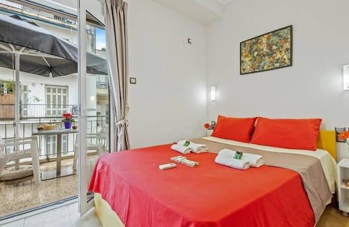 Platia Viktorias Hotel | Salver Stays Athens Hotel