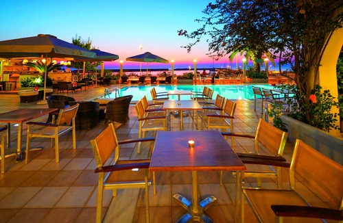 Kiparissia Hotel | Kyparissia Beach Hotel