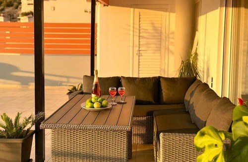 Amfilochia Apartment | Panoramic Seaview Blue Nest - Stylish Getaway