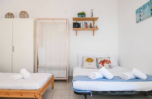 Exo Gialos Apartment | Santorini View House