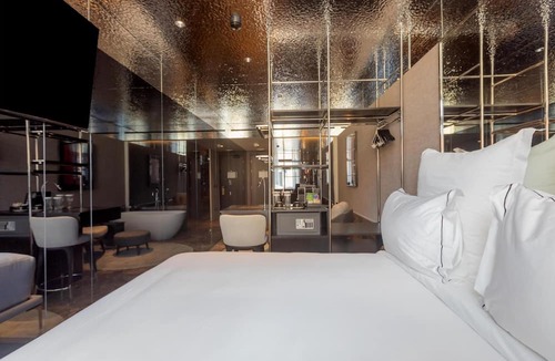 Psirri Hotel | Adia Aluma Athens, Curio Collection By Hilton